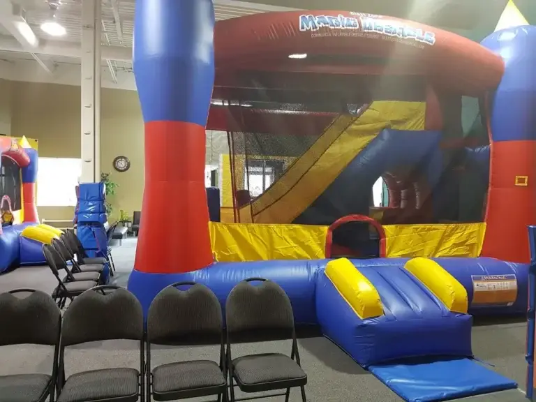 123 Party Bounce Inc Pickering 1 768x576