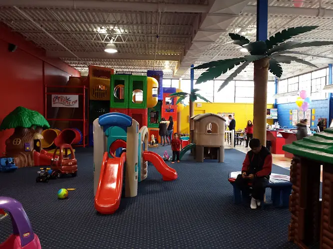 Extreme Fun Indoor Playground North York