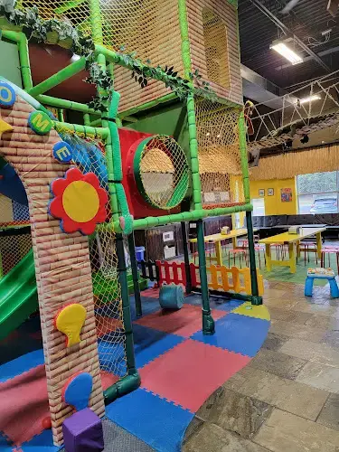 Mighty Jungle Indoor Playground Mississauga 1