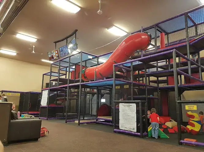 PINPIN ENTERTAINMENT Warman