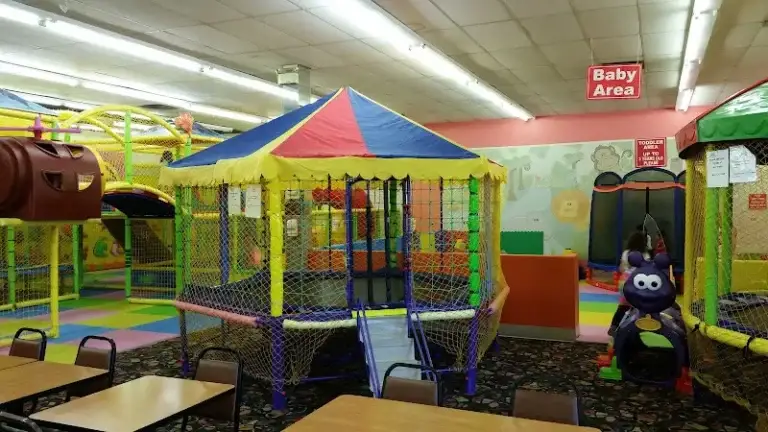 YOYOs Family Fun Center Windsor 768x432