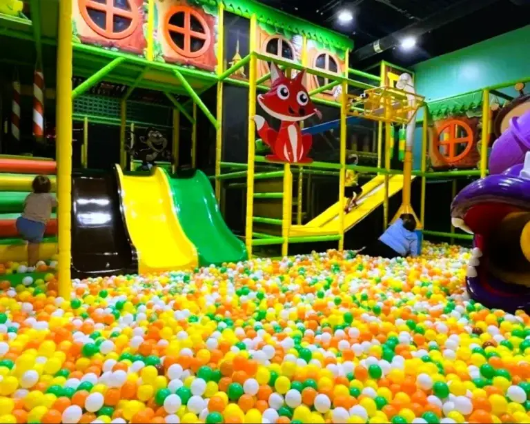 Zoeys Adventureland Bradford 1 768x615