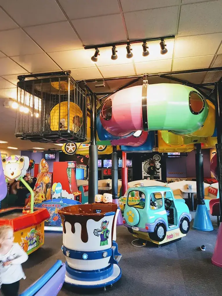 Chuck E. Cheese L5N Mississauga ON 1
