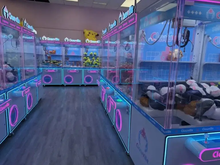 ClawvilleLaval 1 768x579